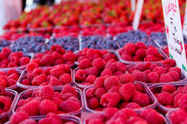 Berries, Helsinki Market Square