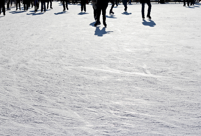 Ice skating at Hôtel de Ville