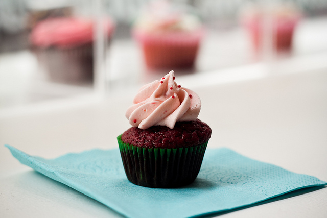 Sugar Daze | Red velvet cupcake with raspberry icing